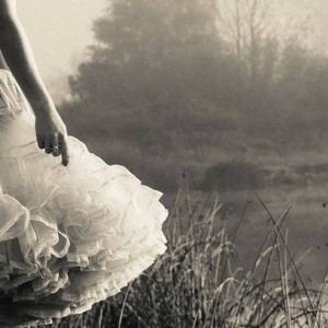 Meet your Posher, Hilary